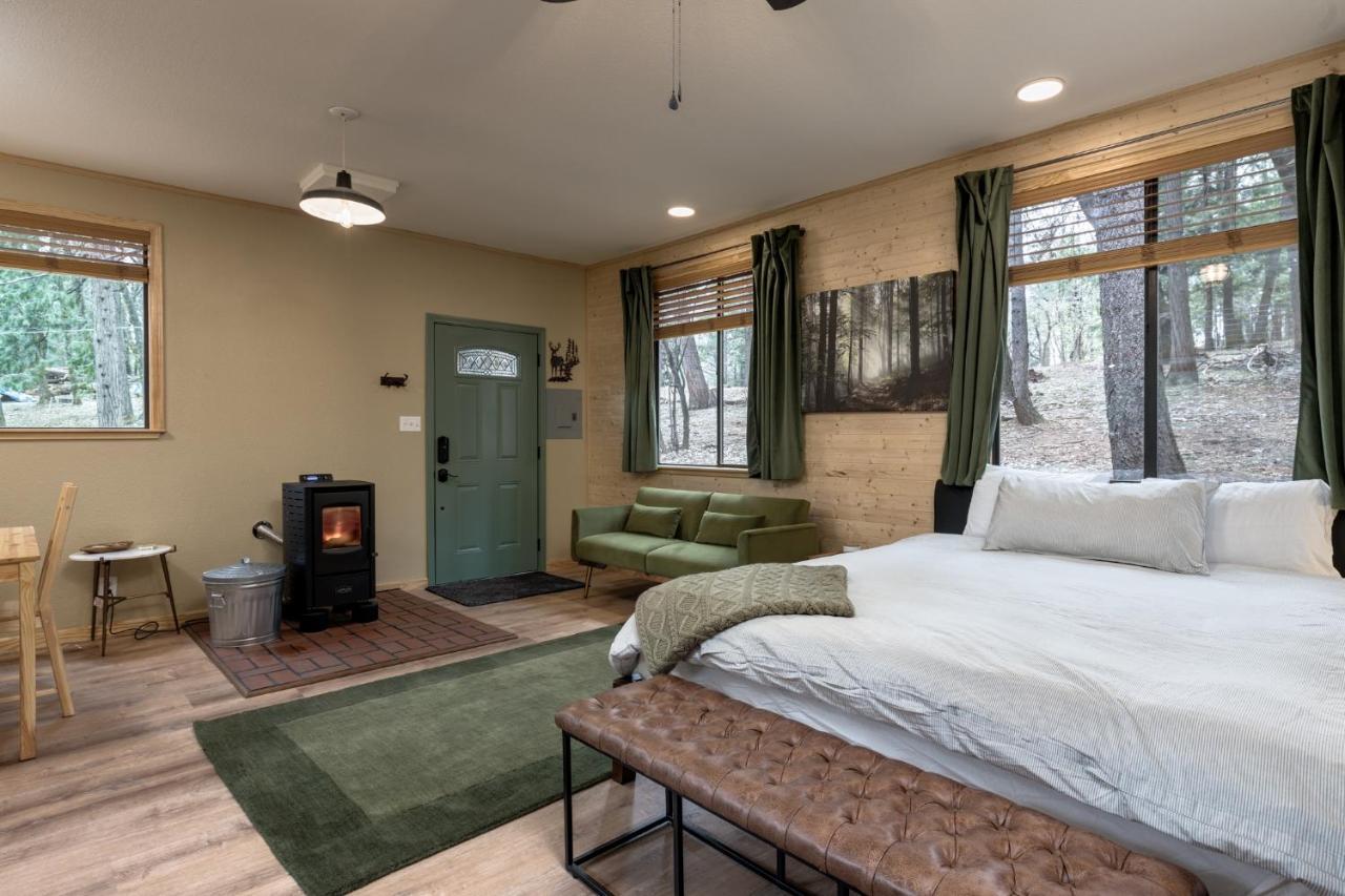 Little House In The Big Woods Forest Ranch Exterior foto